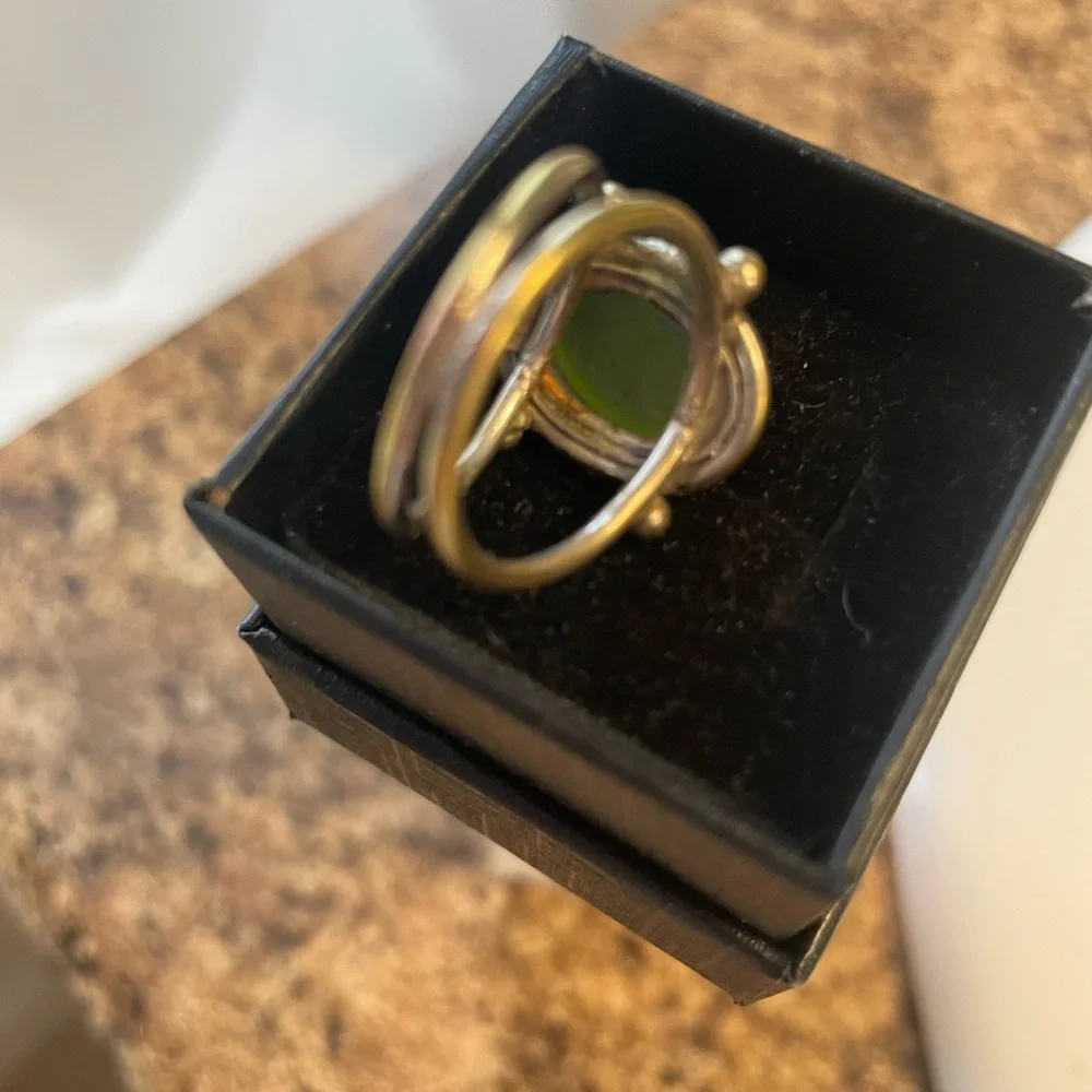 Ring - Picture 2 of 3